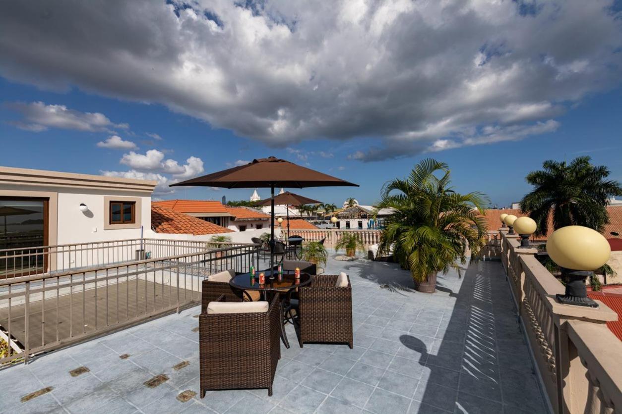 Los Diamantes Aparthotel Panama City Luaran gambar