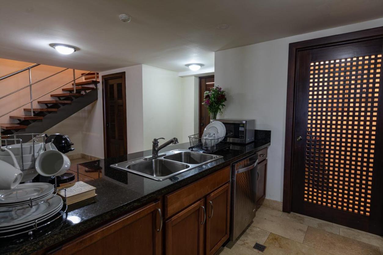 Los Diamantes Aparthotel Panama City Luaran gambar